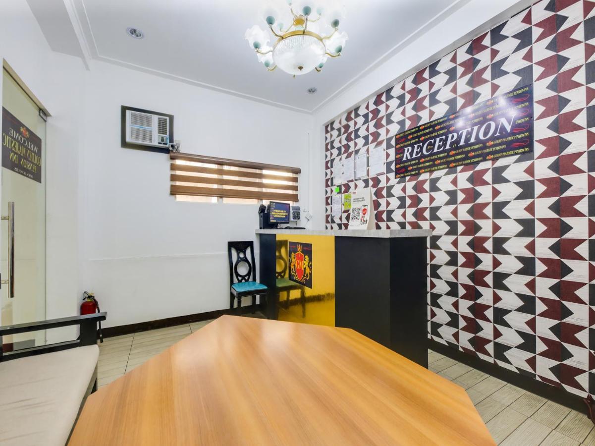 מנילה Oyo 895 Golden Majestic Pension Inn מראה חיצוני תמונה